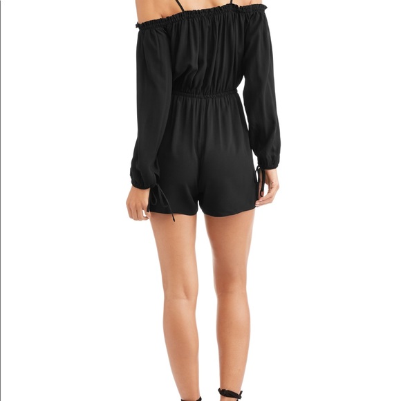 Whoa Wait long sleeved black tie front romper M - Picture 2 of 4